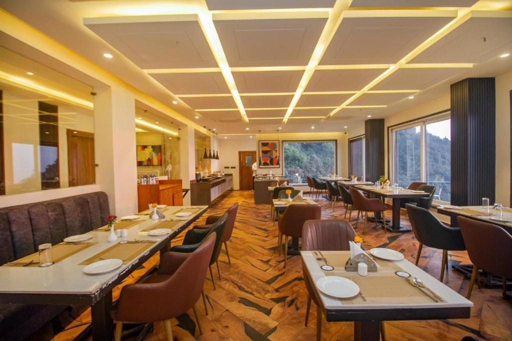 Baris Resort Mussoorie Exteriör bild